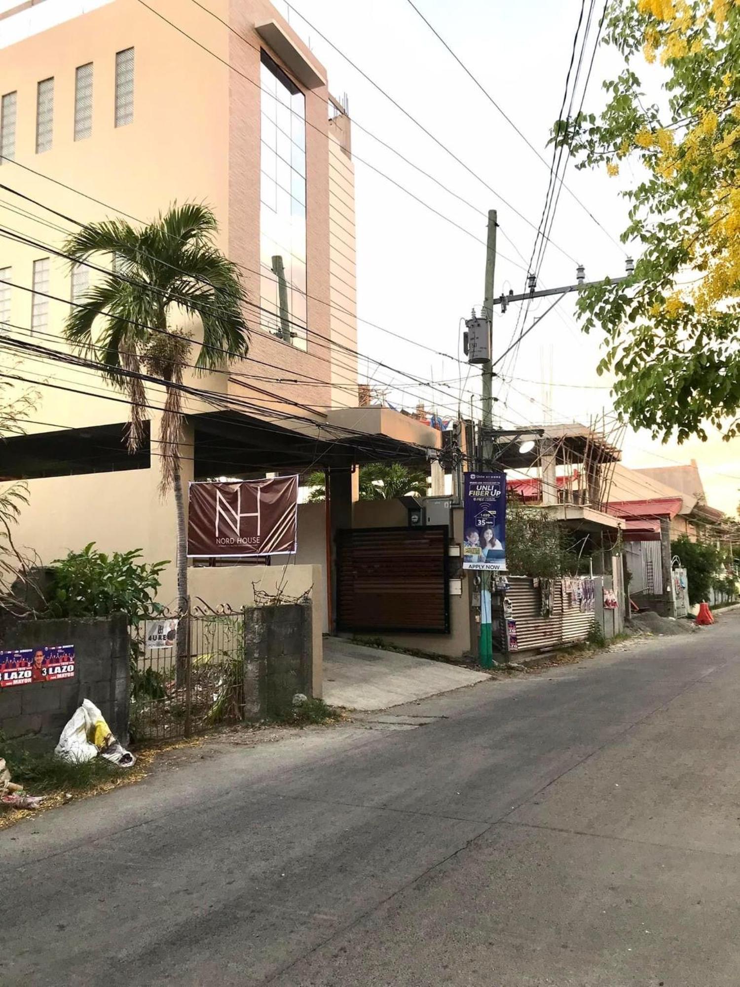 Nord House Laoag Hostel Exterior photo